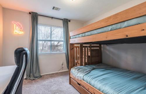 North ATX Paradise Oasis pool w Hot Tub 4BR 2 half BA - Foto 8