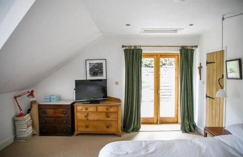 Cotswolds AoNB Cottage- Modern Renovation- Sleeps8 - Foto 18