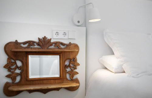 Casanova Charm 4BDR Apartment - Photo 18