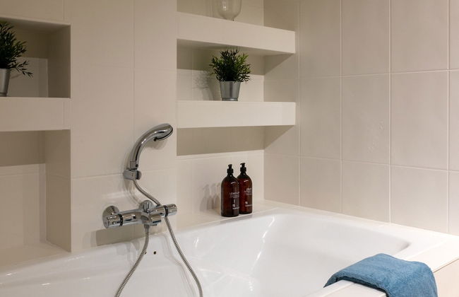 Charming Villa With Indoor Swimming Pool, Near the Beach and Town Centre - Foto 20