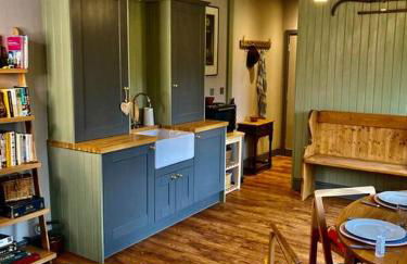 The BeeKeepers - Homely Luxurious Self Catering - Foto 12