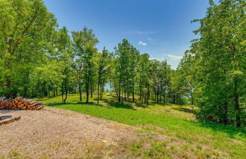 Fire Pit and Stunning Lake Views Shell Knob Home! - Foto 29
