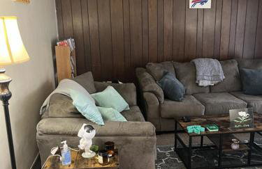 420 friendly 3 bedroom upstairs apartment - Foto 4