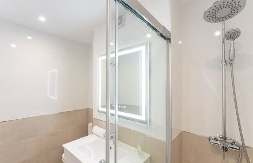 2-Bed in Heart of Los Boliches Pass the Keys - Foto 13