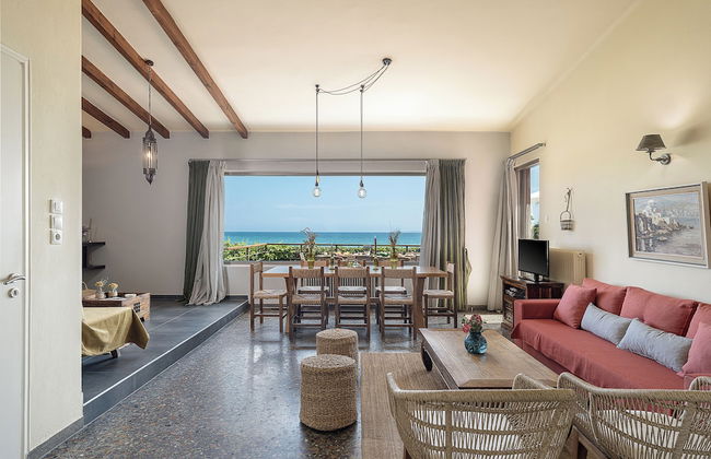 the House by the sea Beach Holiday Villa for Families up 8-9 Persons - Photo 6