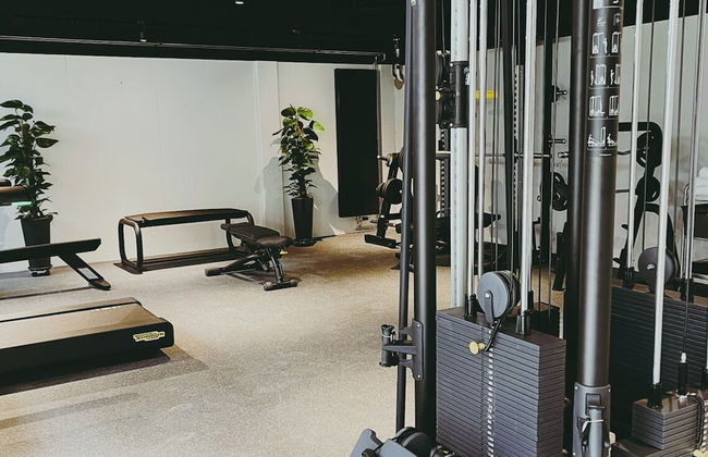 Hood House - Photo 52