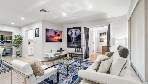 Tropical Getaway - Heated Pool & Patio Retreat - Foto 5