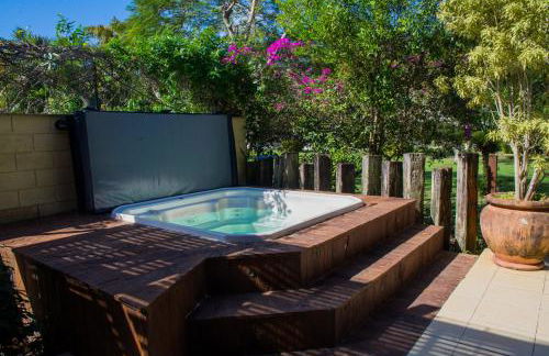 Casa Espetacular com Jacuzzi Churrasqueira e WIFI - Foto 23