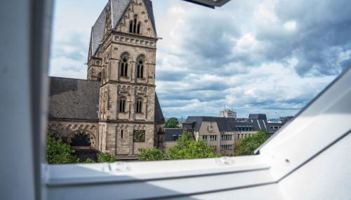 3-Floor Oasis in the Heart of Koblenz, Sleeps 16 - Foto 3