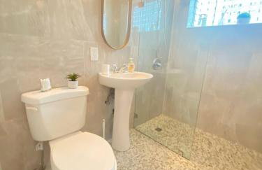 Apartment in the Heart of Calle 8 with Parking - Foto 16
