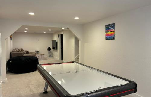 Updated Spacious Home & Hot Tub - Foto 32