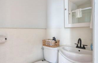 Stay Portland - La Casa Burnside - Local Eateries, Shops, and Bars - Foto 16