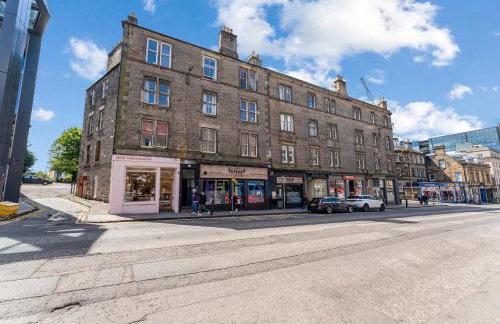 Central, Cozy 2BR-1BA-Haymarket - with Parking - Foto 34