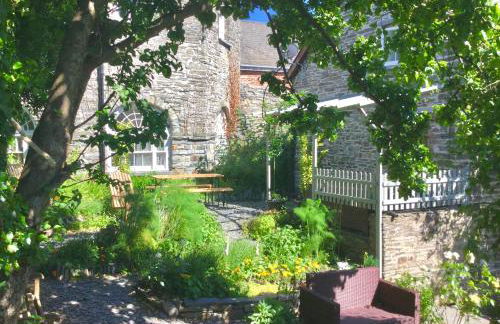 The Attic Apartment, Quay Street Studios Cardigan - Foto 16