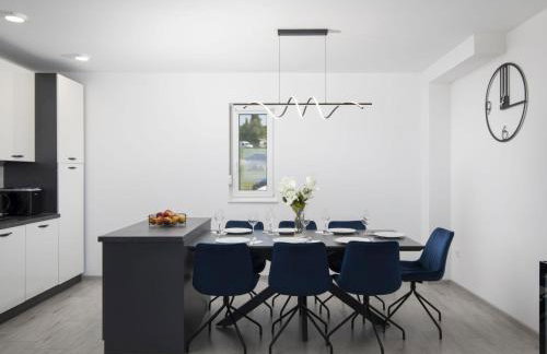 Holiday Home Villa Euphoria mit Pool- Sauna und Whirlpool by Interhome - Photo 17