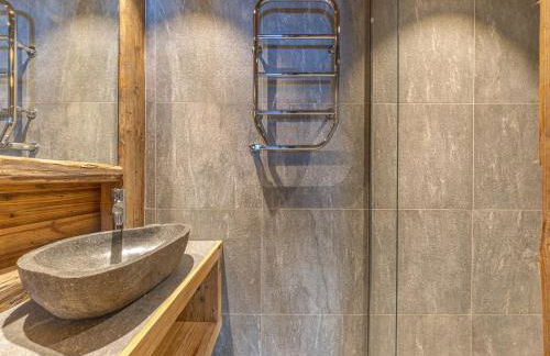 Appartement d'exception avec cheminée et home cinéma à Val-d'Isère - FR-1-694-442 - Foto 19