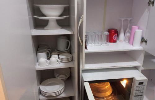 Apto frente ao mar, ar cond. frio e Wi-Fi - Foto 31