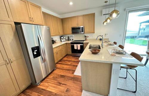 New 4 Bedroom Home with Ocean and Gorgeous Mountain Views in the gated community of Mauna Olu - Foto 17