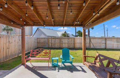 Coral Cabana - 3BD 2BA Home Close to Beach w/ Optional Golf Cart! - Foto 11