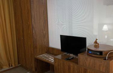 PROMOÇÃO EXECUTIVA COM BANHEIRA E FLATS SEM BANHEIRA- Melhor Hotel De Taguatinga - Foto 58