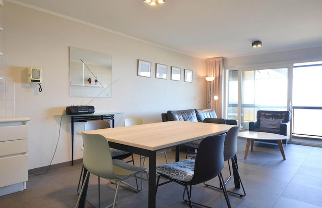 Apartment in Oostduinkerke With Sea View - Photo 8