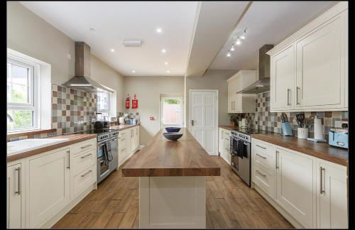 Stubbs House, Loddon, sleeps 20, 2 hot tubs - Foto 22