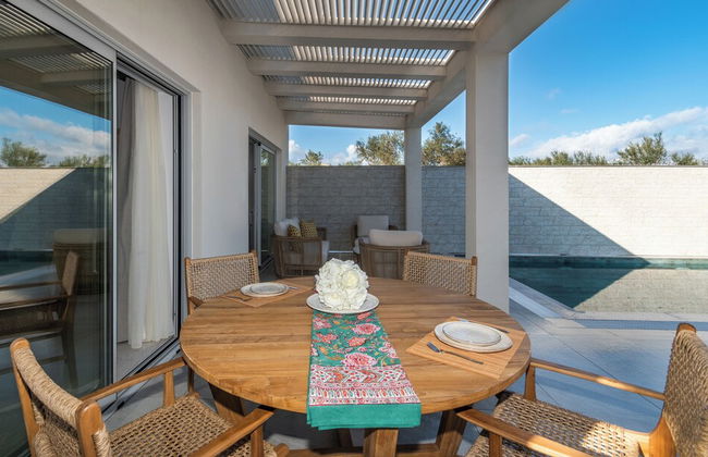 Camelia Luxury Suites - Private Pool & Jaccuzi - Foto 34