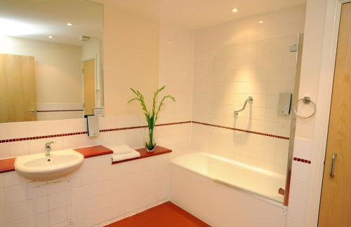 PREMIER SUITES Bristol Redcliffe - Foto 11