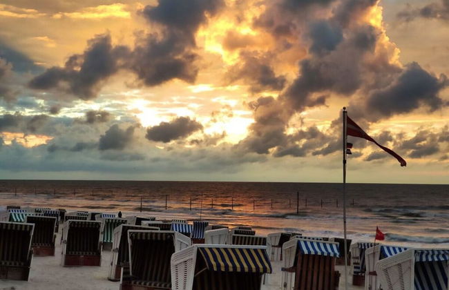 Near the Beach Modern Retreat - Foto 9