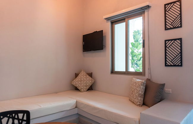 The Garden Suites - Photo 37