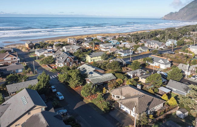 Truly a Treasure by Avantstay Walk to Beach, Patio - Foto 4