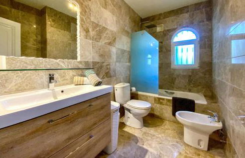 Beautiful Home In Orihuela Costa - Foto 22