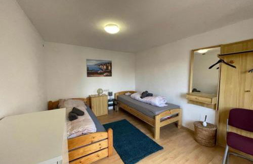 Monteurwohnung in Hohenstadt A8, ULM, GUENSTIG, WIFI, SMART TV - Foto 6