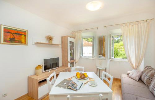 The Loft - Photo 4