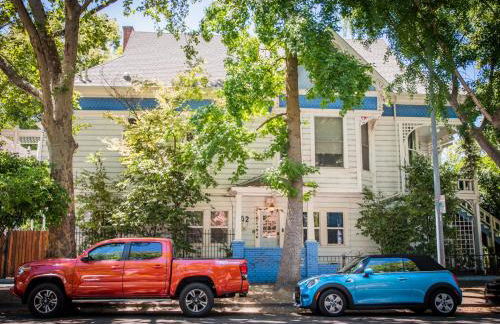 IreneHouse Victorian INN - Photo 16