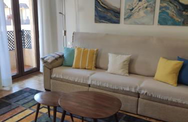 Granada Home Center - Photo 8