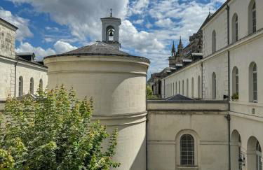 Hospice St Nicolas - Photo 13