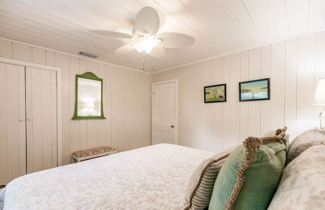 Siesta Key Island Rentals - Photo 11