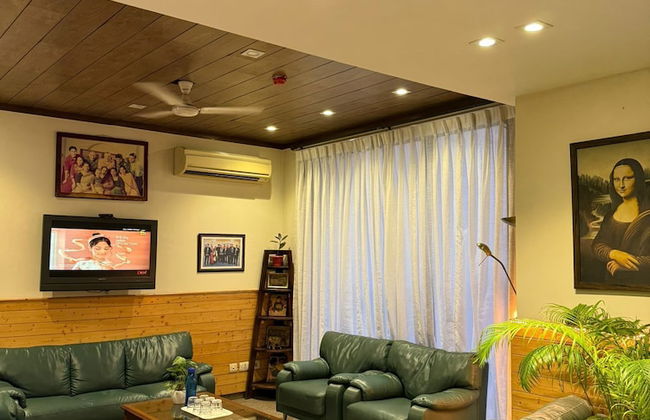 UDS Villa - Next to VFS, Walking to Connaught Place - Foto 8