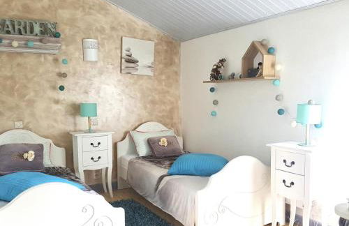 Charmante maison rénovée à la ferme, idéale pour familles, à proximité de pêche et nature - FR-1-426-118 - Foto 5