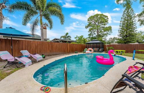 Private Pool 15 Minutes to the Beach & Downtown Saint Petersburg Florida - Foto 13