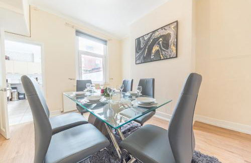 *KING BED* LUXURY CITY CENTRE HOUSE - Foto 14