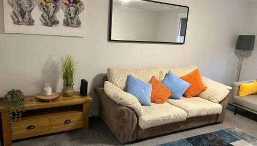 Spacious 2 bedroom apartment, entire place - Foto 4