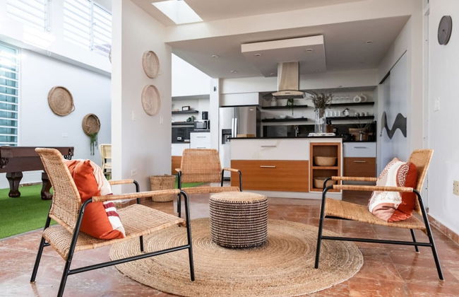 Vistamar Private Waterfront Home Pool - Photo 17