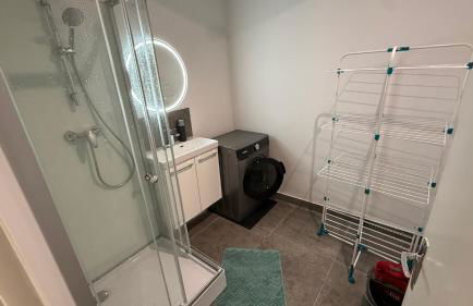 27 CHIC & COSY NOIRETABLE F2 55m2 WIFI SMART TV NETFLIX - Foto 13