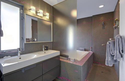 Sunrise Paradise - Sparkling Pool and Spa - Foto 6