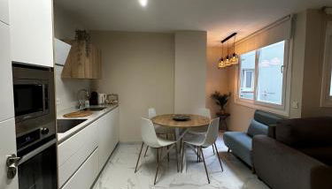 Marqués de Robles (Parking privado opcional) - Photo 2, stove, pet friendly, minibar