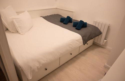 Loustalot - Appartement lumineux 3 chambres - Parking Gratuit - Photo 10