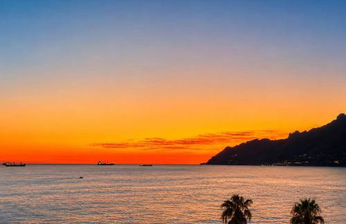Sul Mare Apartment - Seafront with Sea View - Foto 3