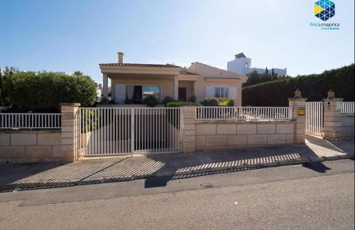 Can Moragues and Martorell - Foto 33